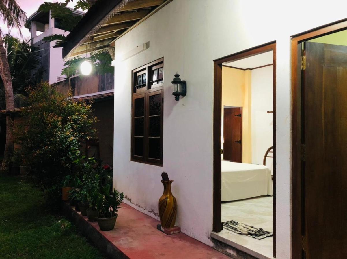 Hotel La Felicita Mirissa Εξωτερικό φωτογραφία