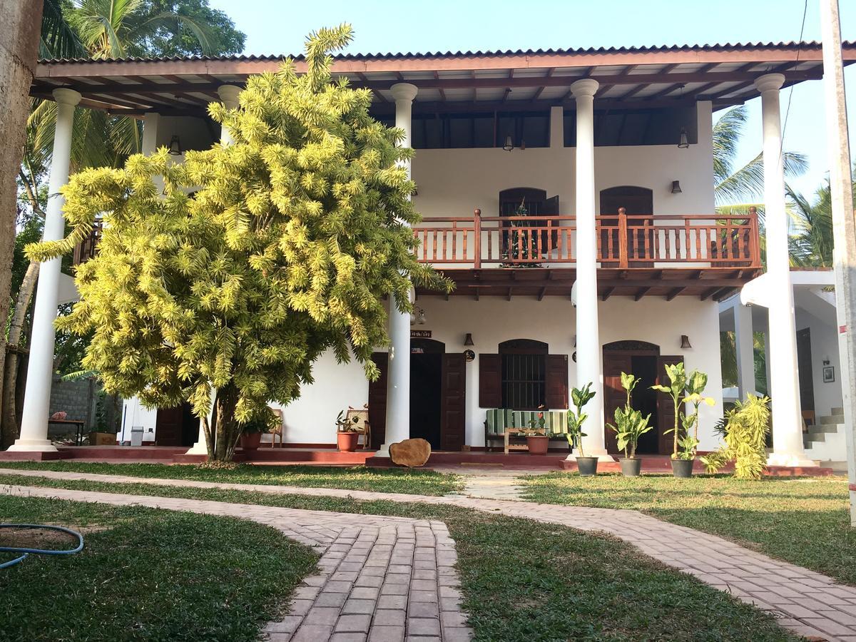Hotel La Felicita Mirissa Εξωτερικό φωτογραφία