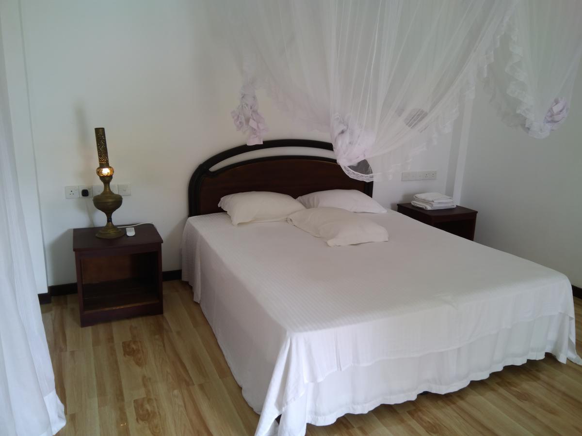 Hotel La Felicita Mirissa Εξωτερικό φωτογραφία