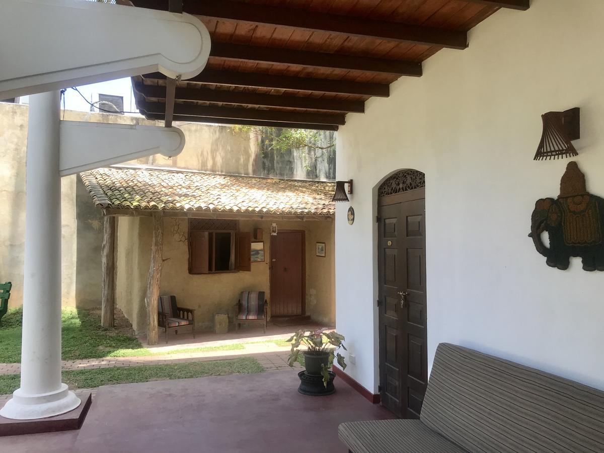 Hotel La Felicita Mirissa Εξωτερικό φωτογραφία